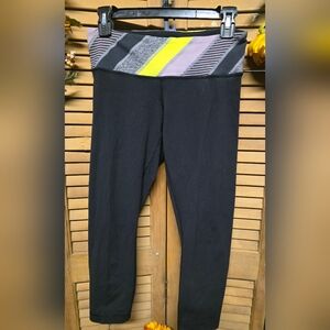 Women's Lululemon  Black Leggings with Yellow Accent Size 6